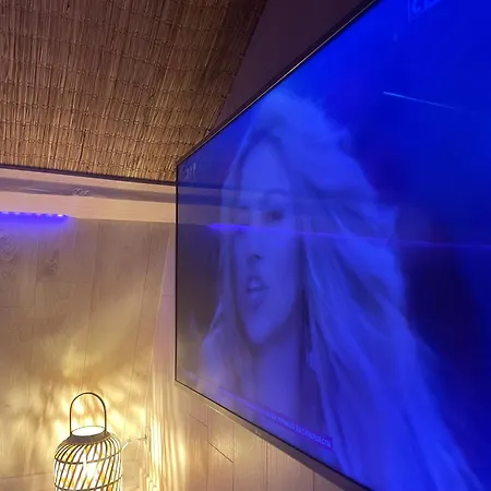 La Cle Des Champs - Piscinespa-sauna Au Jardin Tropical Idyllique Et Bucolique Jouarre